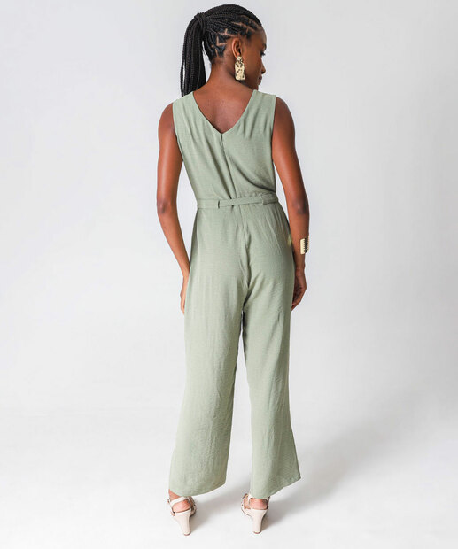 Macacão Feminino com Amarração Marisa Verde