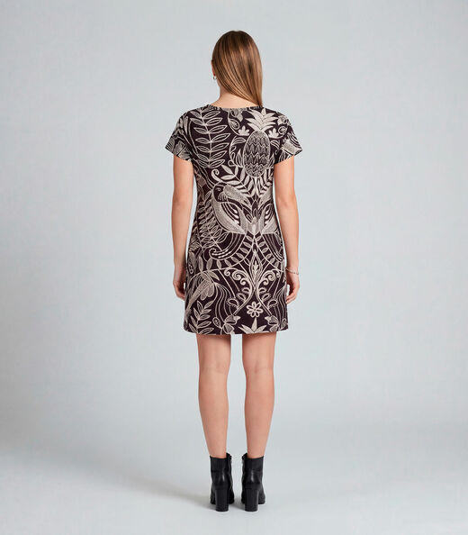 Vestido Básico Com Gola Redonda Infinita Cor Preto