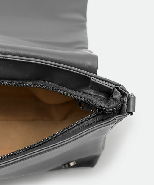 Bolsa De Ombro Tote Feminina Corrente Marisa Preto