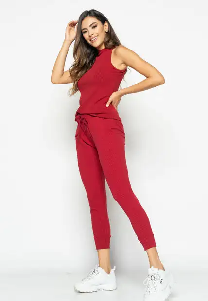 Regata  Cava Americana Canelada Vermelho