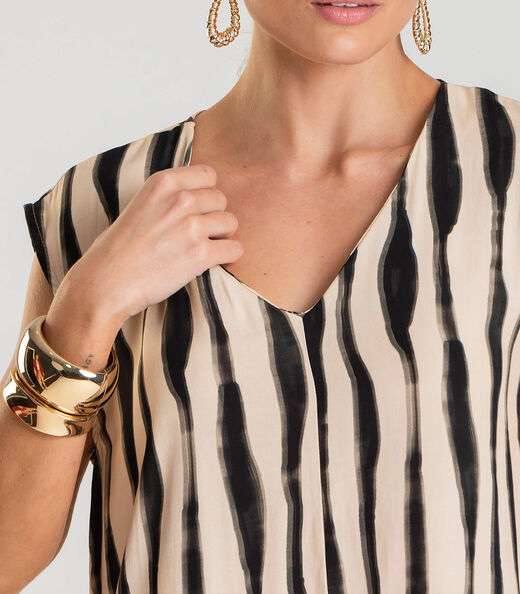 Vestido Feminino em Tecido Infinita Cor Bege