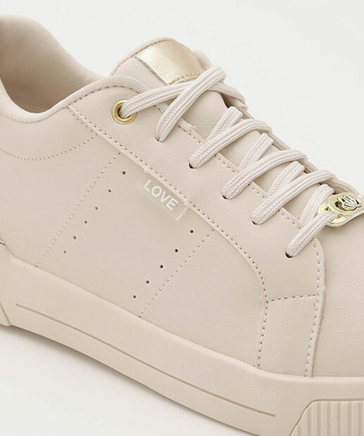 Tênis Feminino Casual Recortes Marisa Off White 