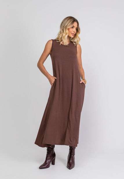 Vestido Longo Regata Com Bolsos Marrom Salvatore