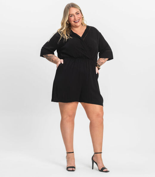 Macaquinho Feminino Plus Size Secret Glam Preto