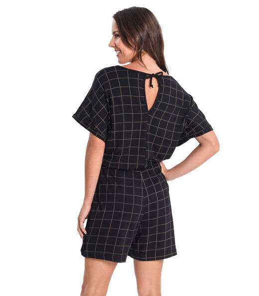 Macaquinho Feminino Infinita Cor Preto