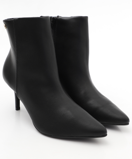 Bota Feminina Cano Curto Salto Fino Via Uno Preto