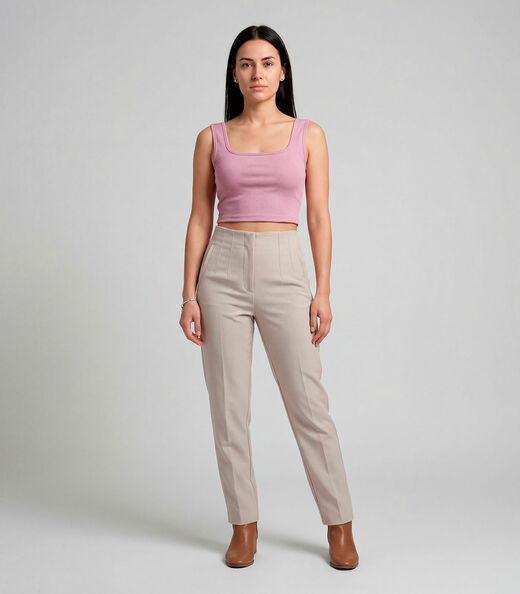 Top Feminino Com Decote Quadrado Infinita Cor Rosa