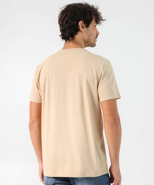 Camiseta Masculina Estampa Frontal Marisa Bege
