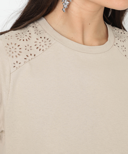Blusa Feminina Recorte Manga Curta Marisa Bege
