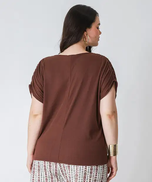 Blusa Plus Size Feminina Canelada Marisa Marrom