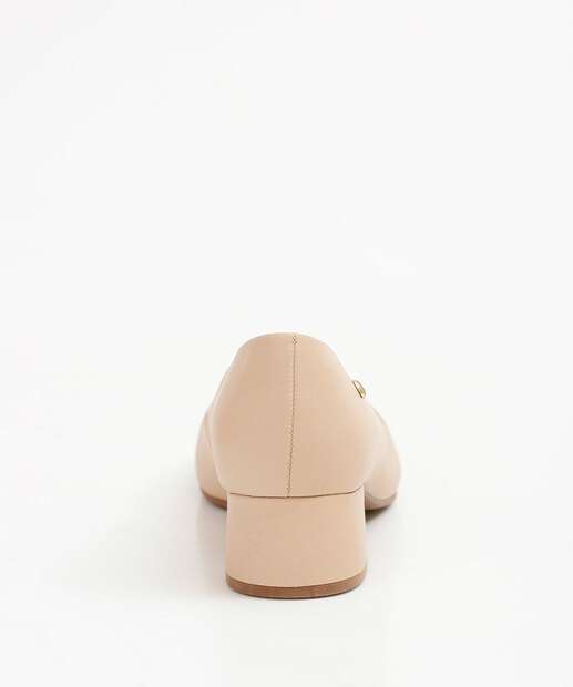 Scarpin Feminino Bico Fino Salto Grosso Bebecê 