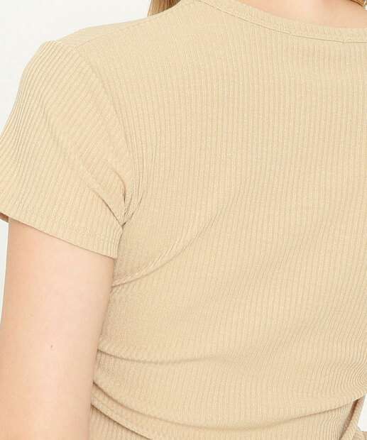 Blusa Feminina Canelada Drapeada Manga Curta Marisa