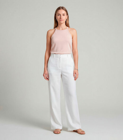 Image_Blusa Feminina Com Cava Americana Infinita Cor Marrom