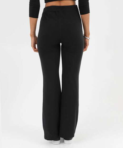 Calça Feminina Moletinho Flare Friso Marisa Preto