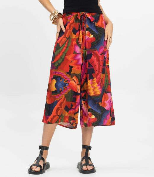 Calça Pantacourt Infinita Cor Vermelho