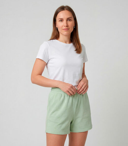Shorts Feminino Em Plush Infinita Cor Verde