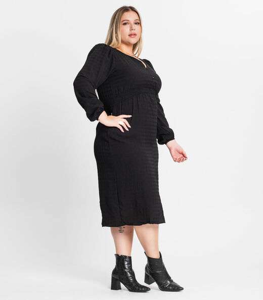 Vestido Plus Size Em Air Flow Secret Glam Preto