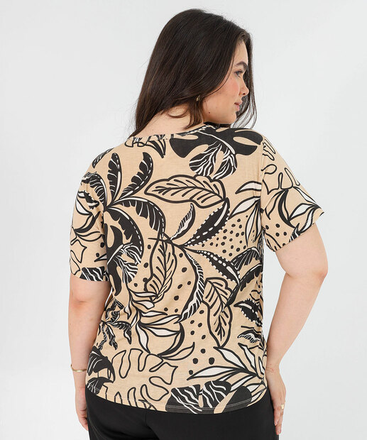 Blusa Plus Size Feminina Estampa Folhas Marisa