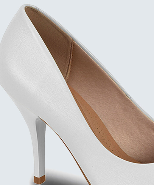 Scarpin Feminino Salto Fino Bico Fino Beira Rio 