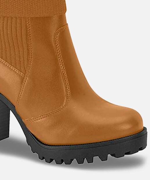 Bota Feminina Cano Curto Tratorada Salto Grosso Moleca 