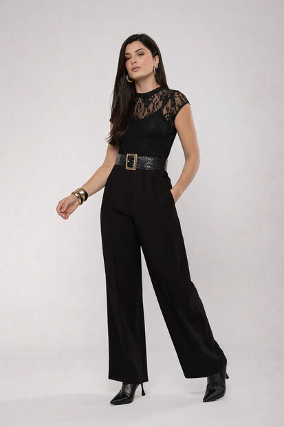 Blusa de Renda Manga Curta Preto Salvatore