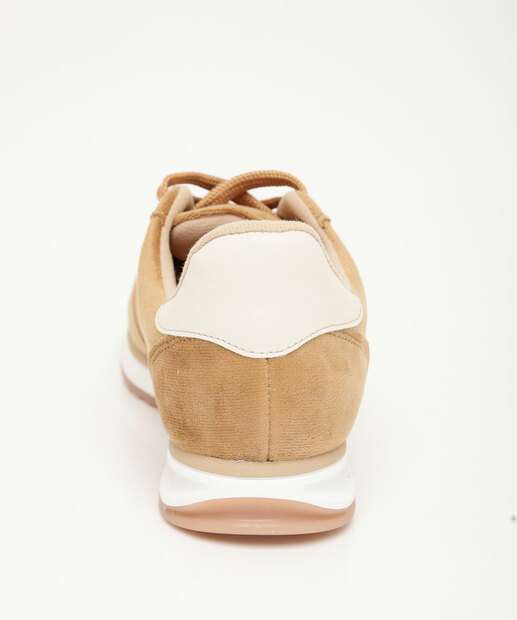 Tênis Casual Feminino Recortes Vizzano 