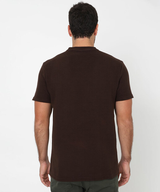Camiseta Masculina Textura Manga Curta Marisa Marrom