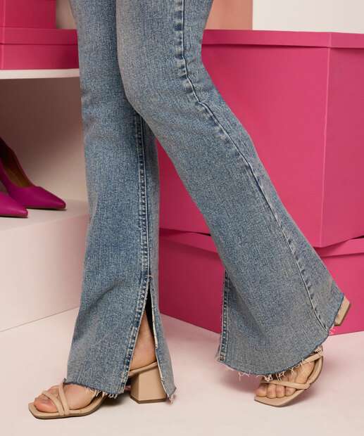 Calça Jeans Flare Feminina Fenda
