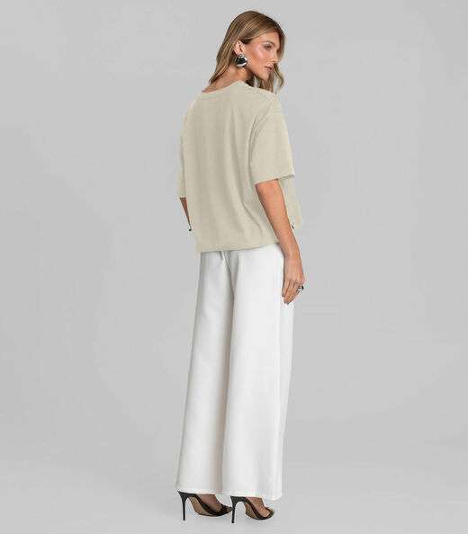 T- Shirt Feminina Manga Curta Box Dianna Bege