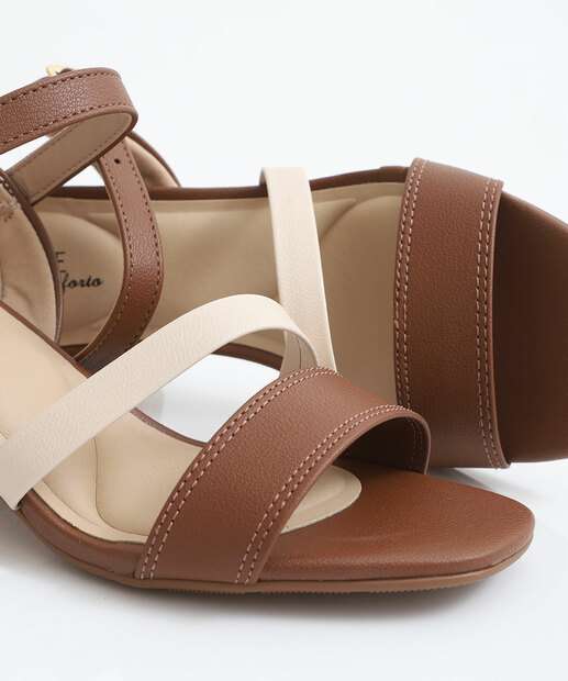 Sandália Feminina Salto Grosso Modare Marrom