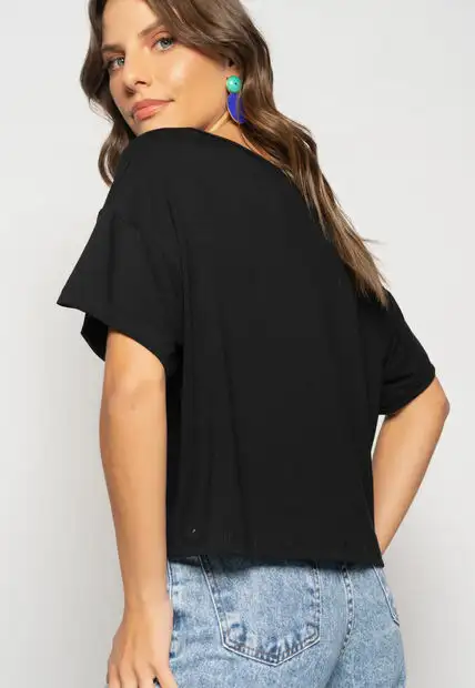 Cropped Amplo Manga Curta Malha Preto Salvatore