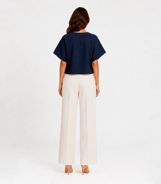 Blusa Feminina Com Decote Em V Infinita Cor Azul