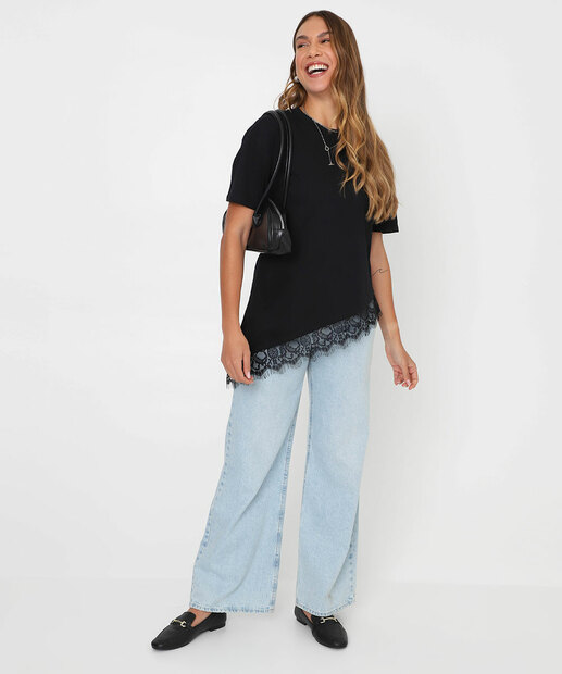 Camiseta Feminina Renda Assimétrica Marisa Preta