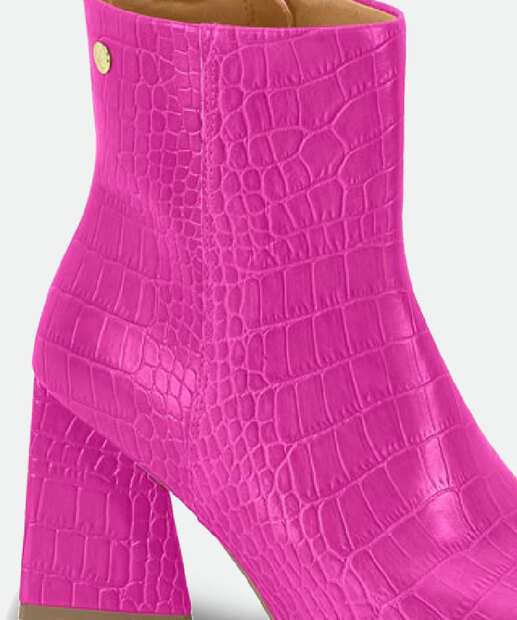 Bota Feminina Cano Curto Salto Grosso Textura Croco Vizzano