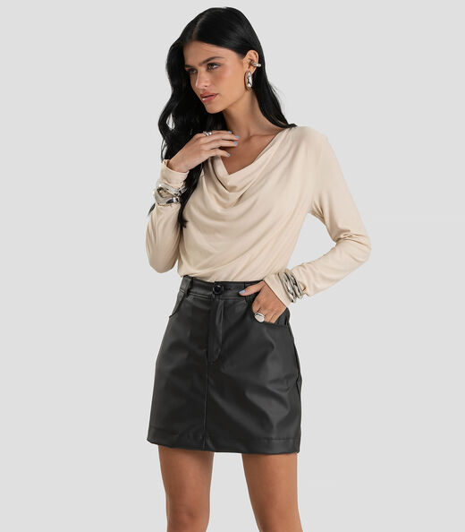 Image_Shorts Saia Feminino em Courino Sintético Dianna Preto